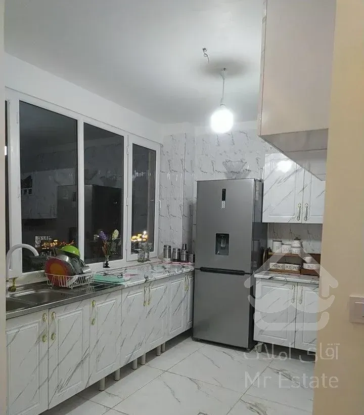 فروش2تامسکونی خدماتی3نبش رهن1واحدبلواراصلی مهدیشهر