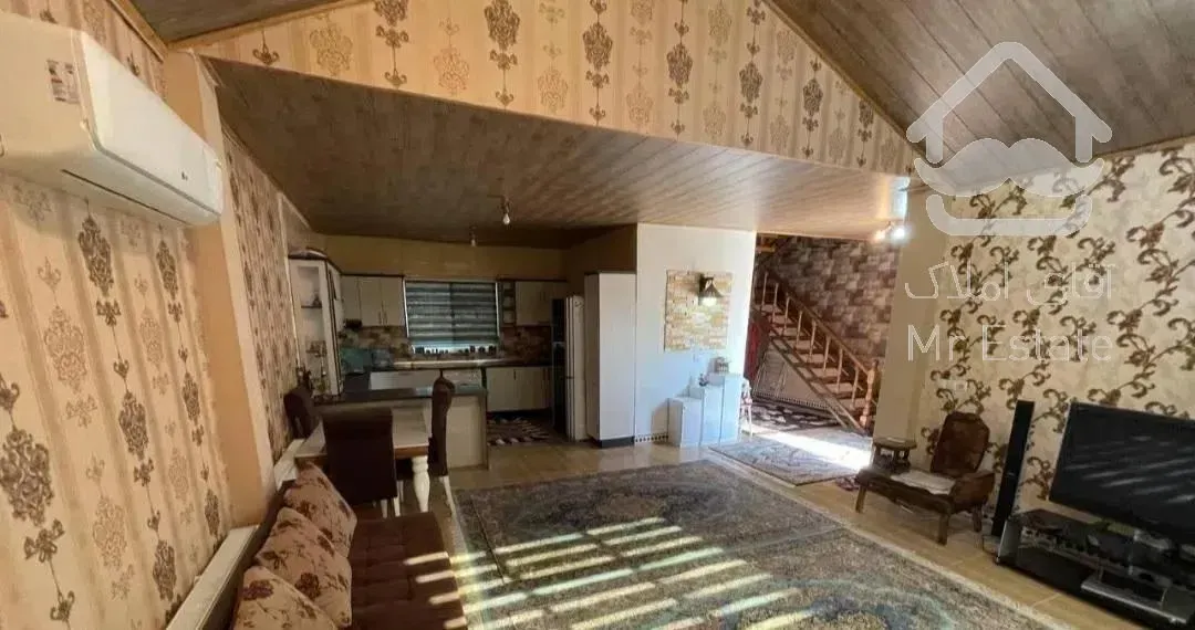 ویلاباغ کلاسیک ۲۷۵زمین/۱۴۸بنا/سنددار