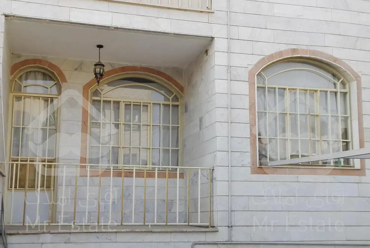 125 متر طبقه اول بلوار گلها