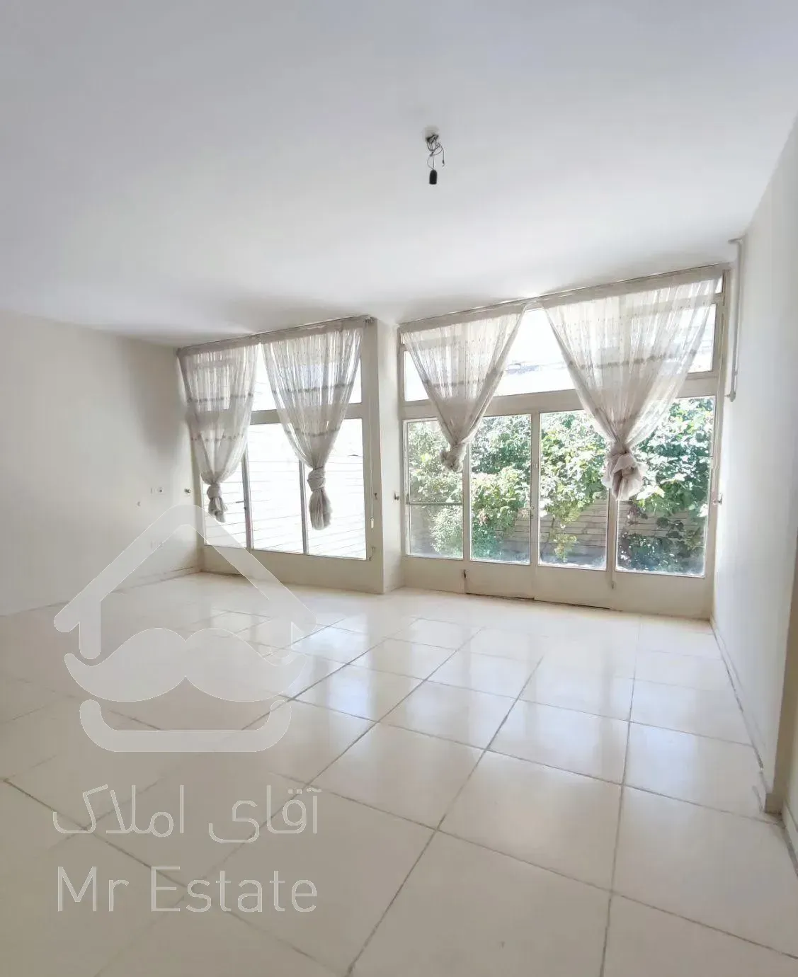 ویلایی دربست 3 خواب