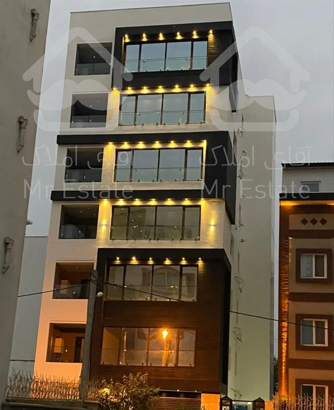 آپارتمان ۱۴۸ متری نوساز ۳خواب