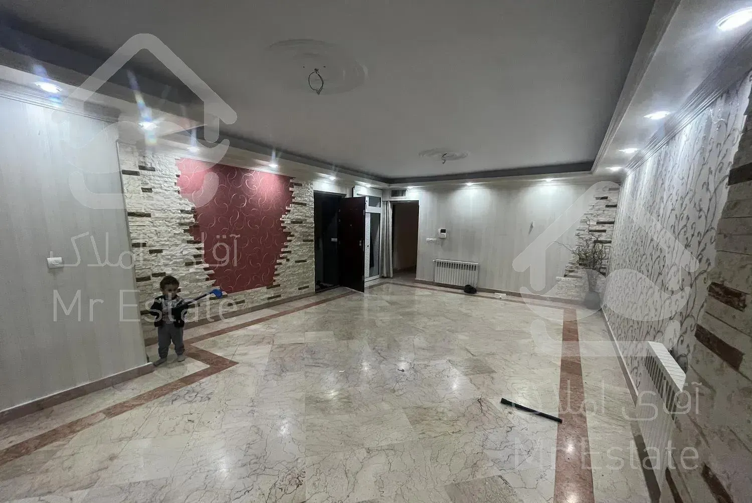 ۱۳۰متر۳خوابه  تکواحدی فول