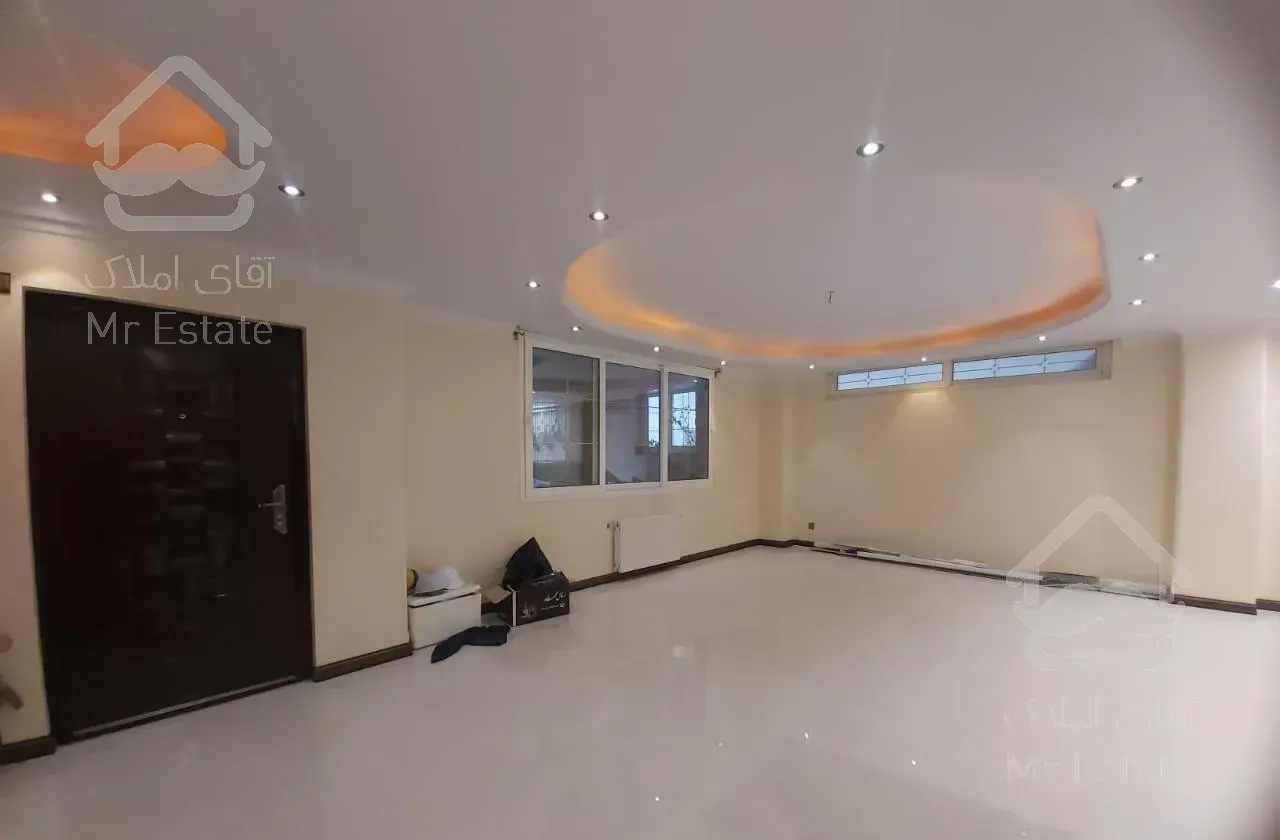 آپارتمان ۱۳۰ متری دو خوابه هنزک