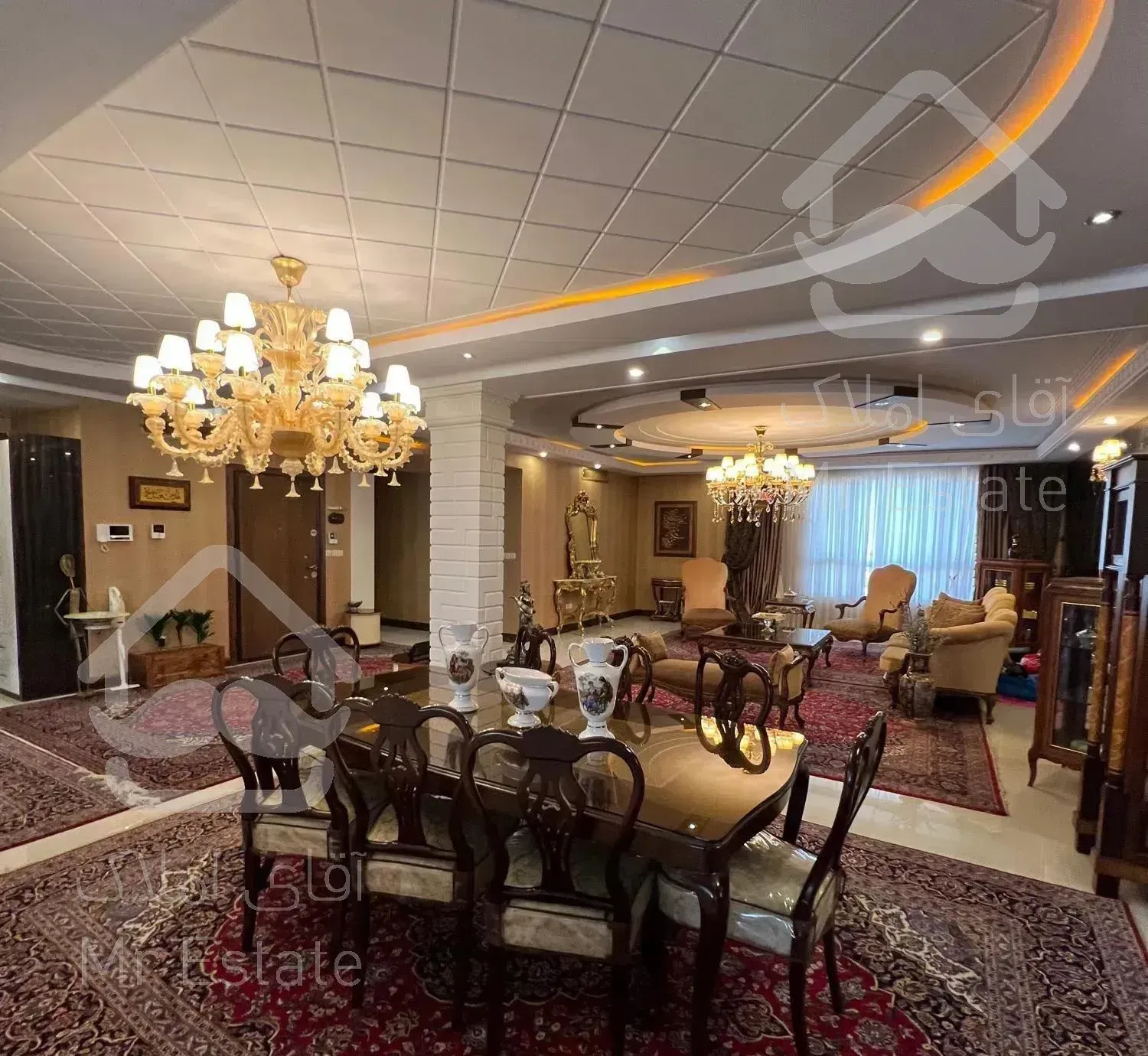 ۱۸۶متر/فول/ط۵/دو طرف نورگیر/۲پارکینگه بدون پرتی