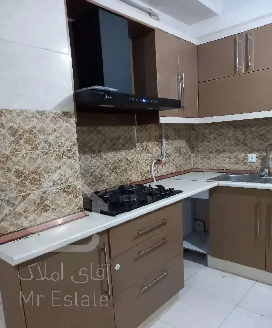 فروش آپارتمان ۹۰ متری بلوار طالقانی زینبیه