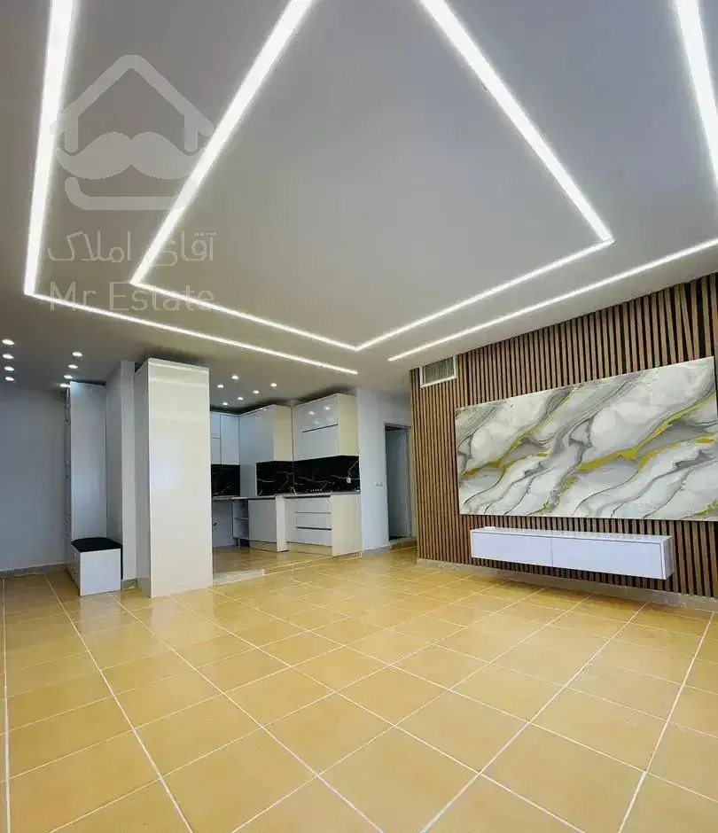 واحد فول لاکچری 80متری بلوار بعثت