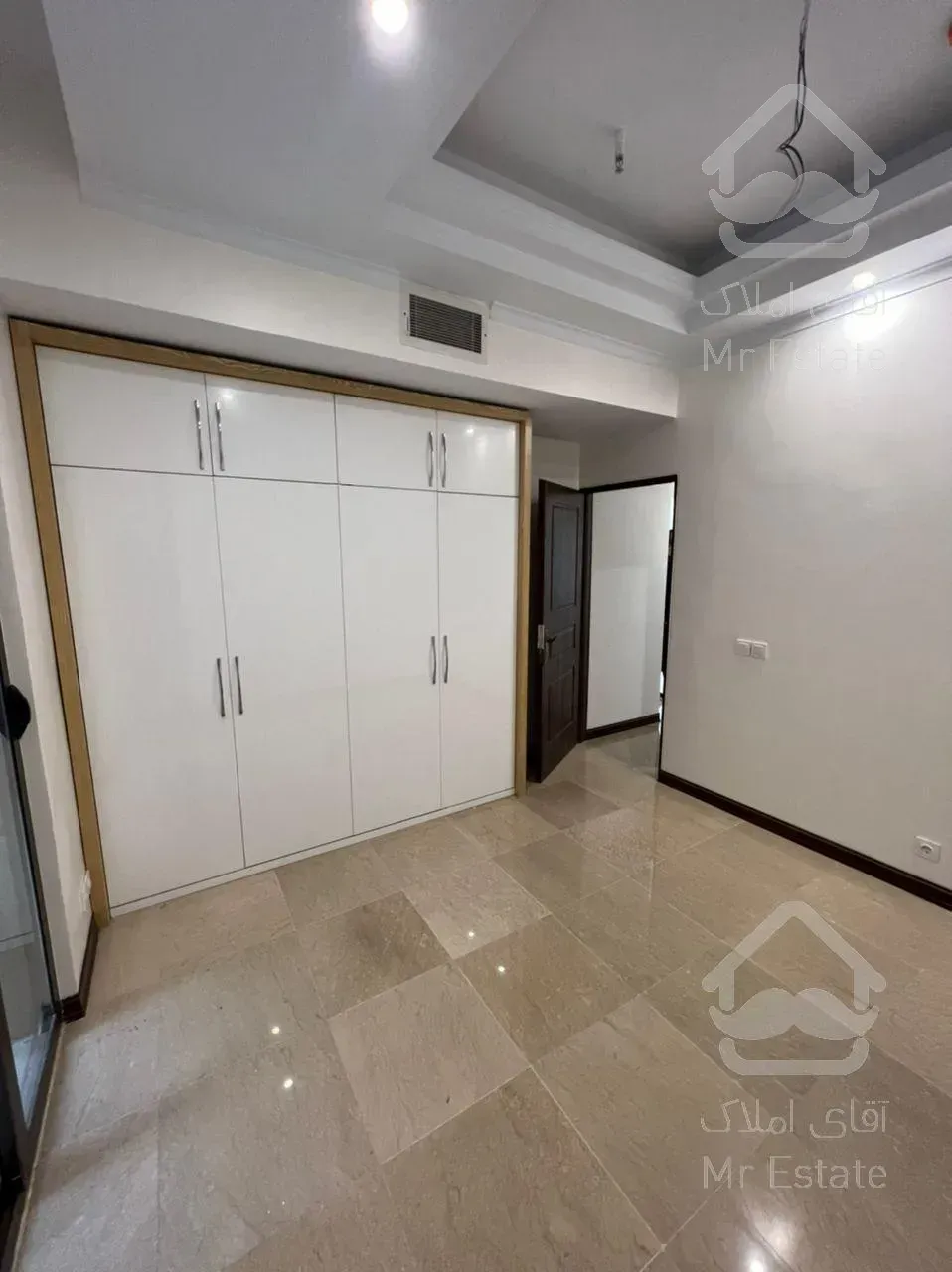 دو واحد مسکونی کلید نخورده نوساز واقع در نفت شمالی