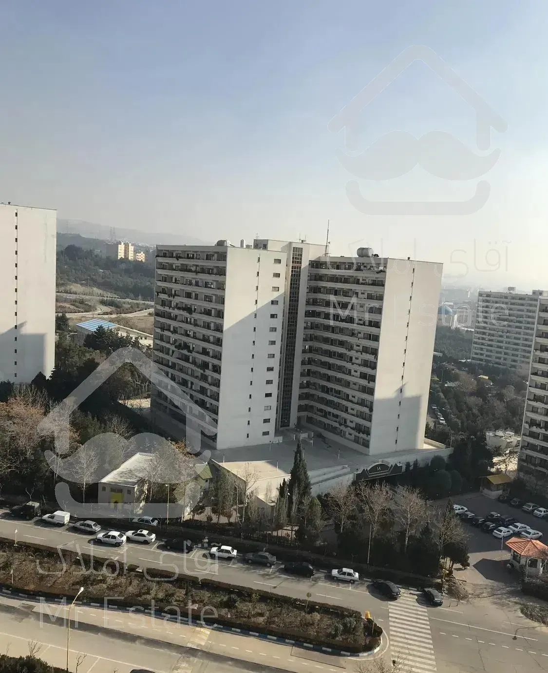 شهرک امید ۱۹۰ متر ۳ خواب A طبقات بالا فول