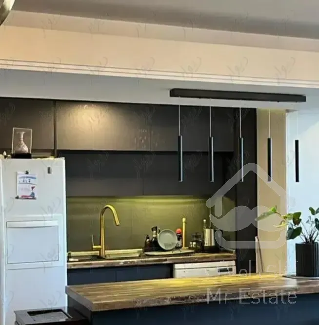 ۶۹ متر ۲ خواب رو به کوچه فول امکانات گیشا