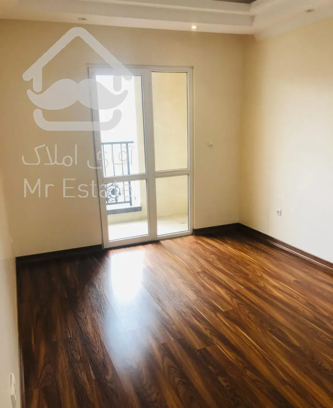 ونک ۱۱۰ متر نوساز