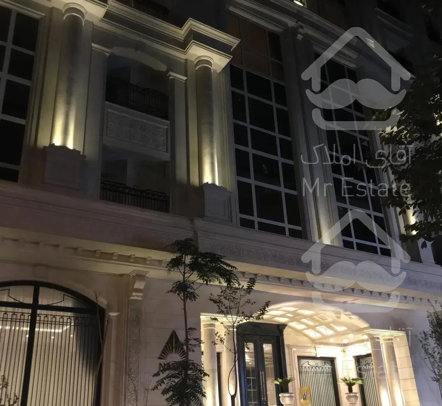 ٣٠٠متر٤خوابه نوساز فول