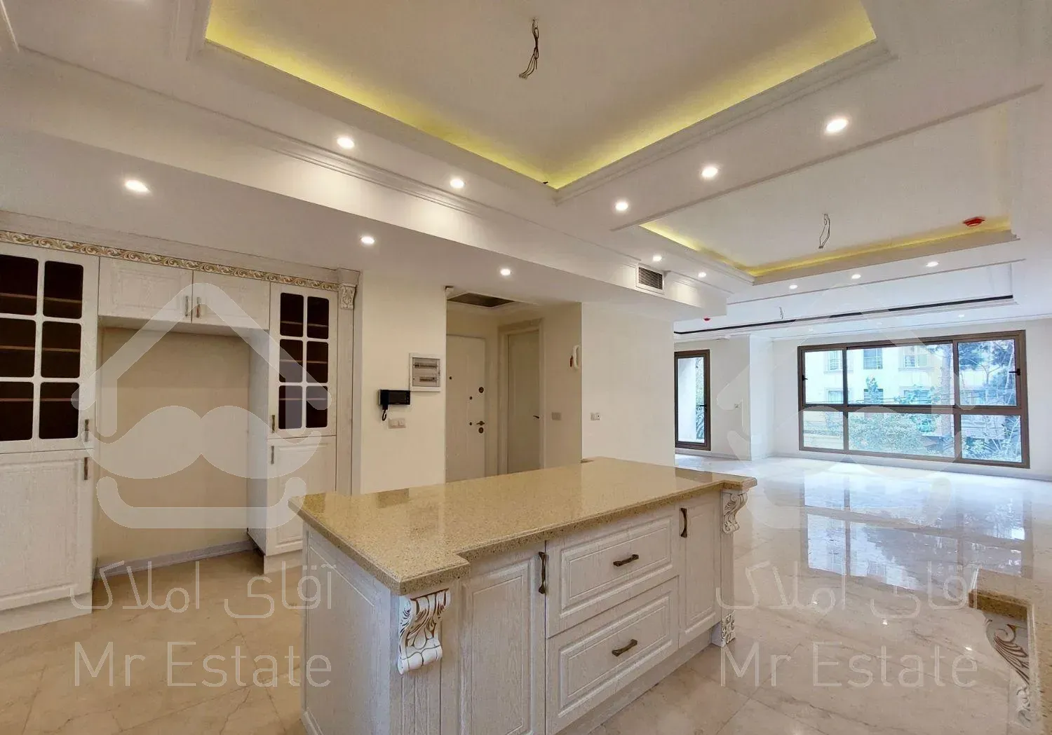 پاسداران/۱۵۵متر/نوساز/دوپارکینگ سندی