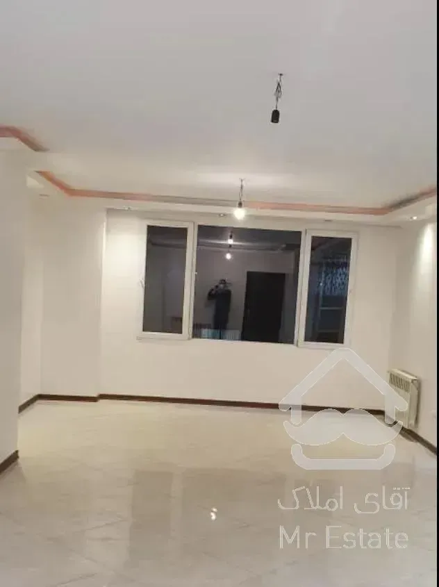 ۱۰۵متر،۲خواب،نقاشی شده