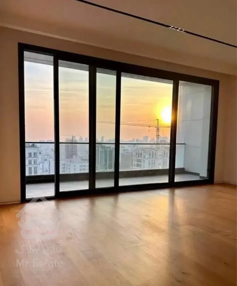 353متر Penthouse مدرن/ View ابدی/ عکس واقعی