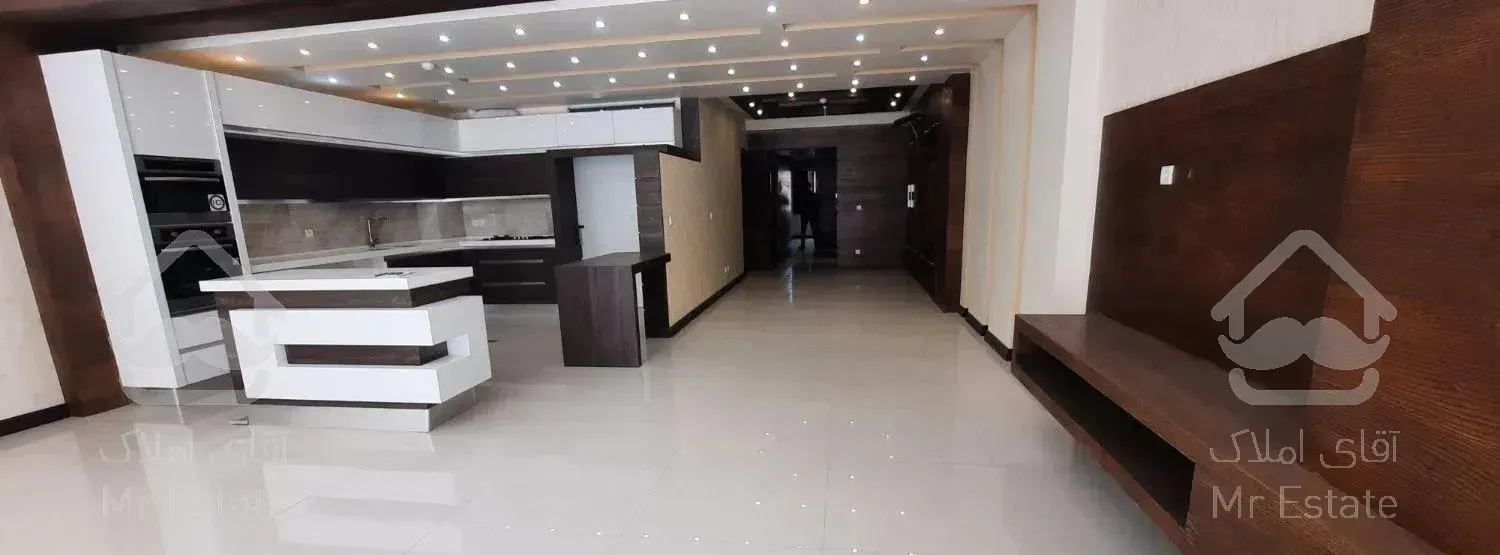 آپارتمان ۱۳۶ متری،طراحی مدرن و امروزی،خ ملک