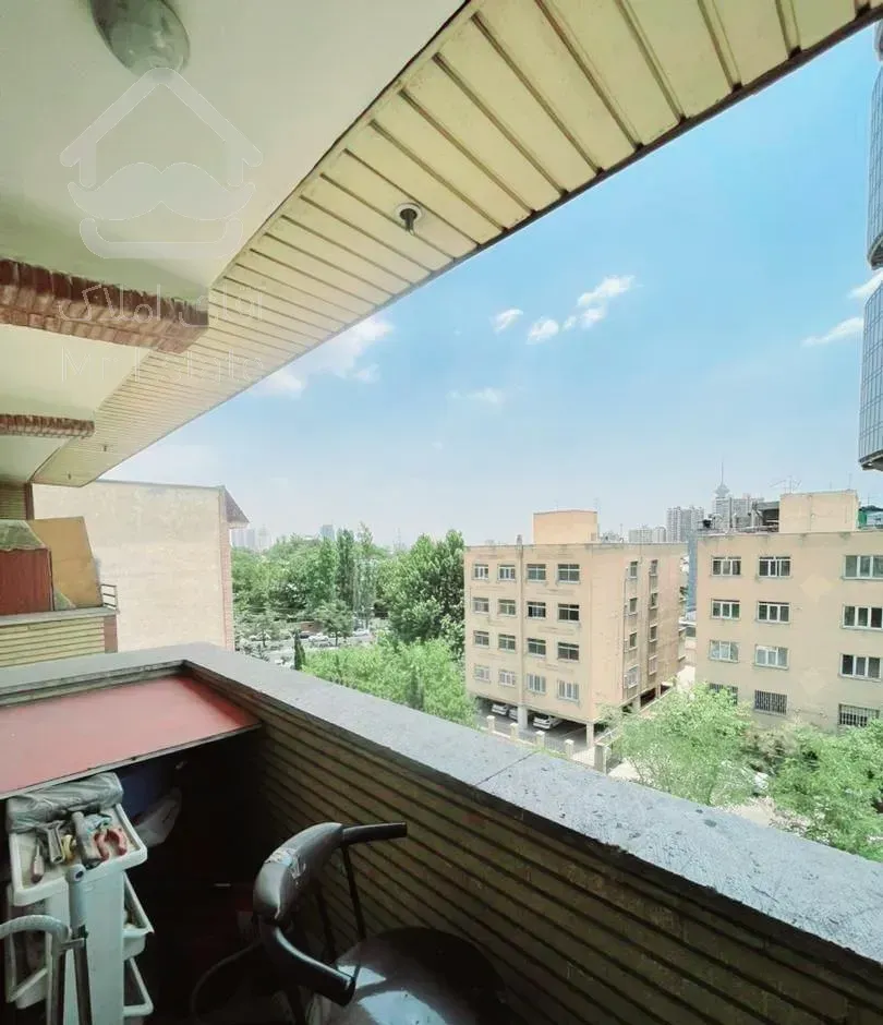 شهرک غرب فاز چهار ۱۳۰ متر بازسازی شده