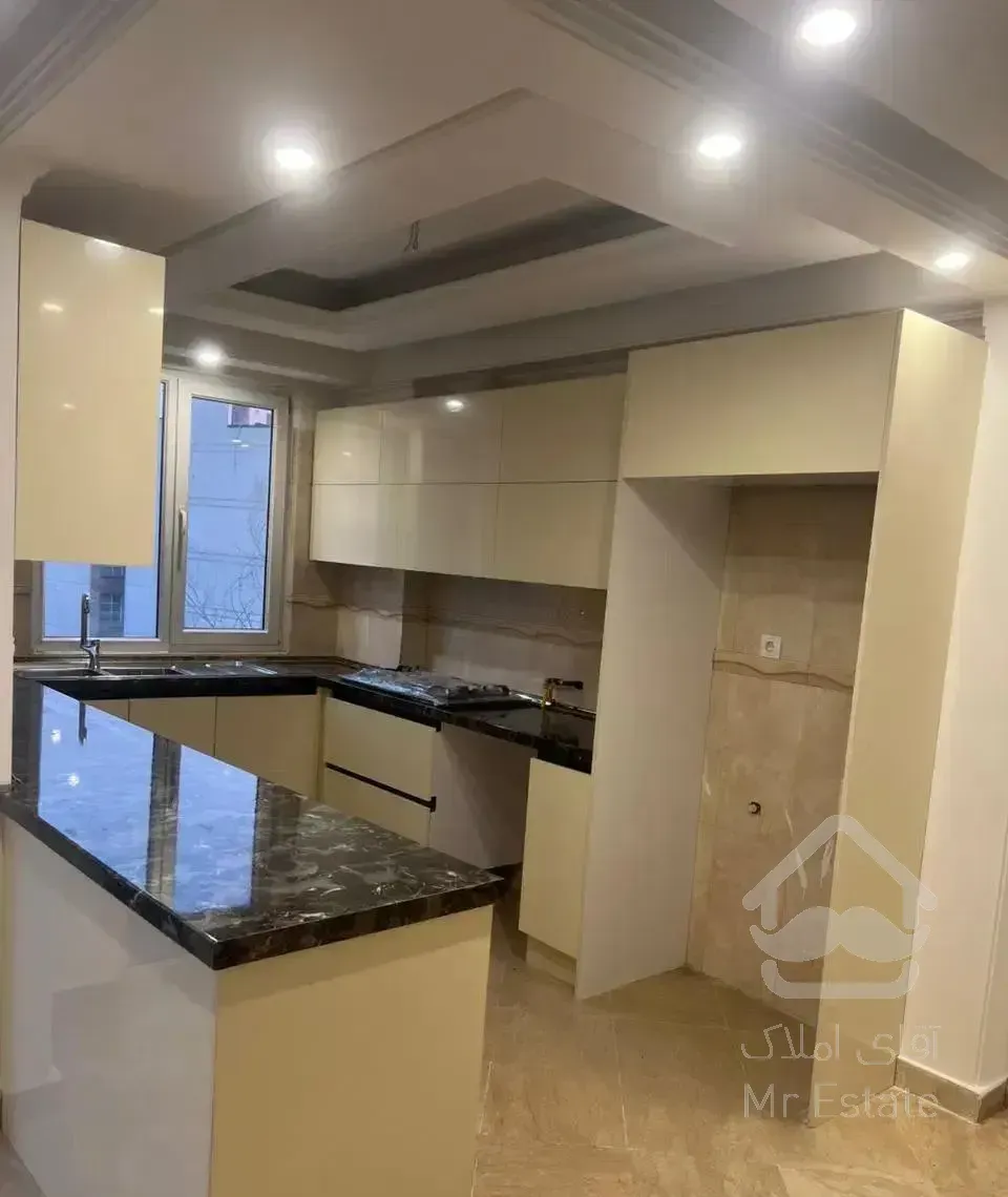 120متر/کامرانیه/ سونا استخر جکوزی