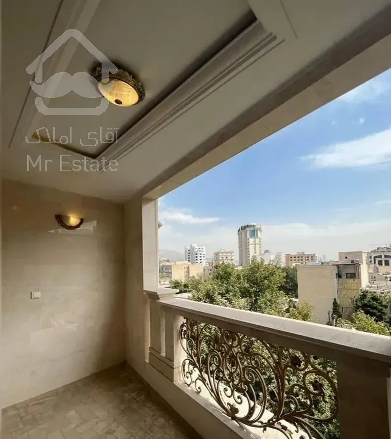 ۲۲۰ متری عمار کلید نخورده