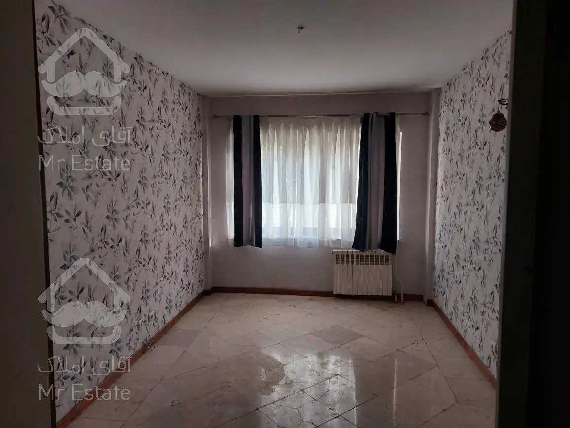 آپارتمان ۱۳۰ متری سعادت آباد