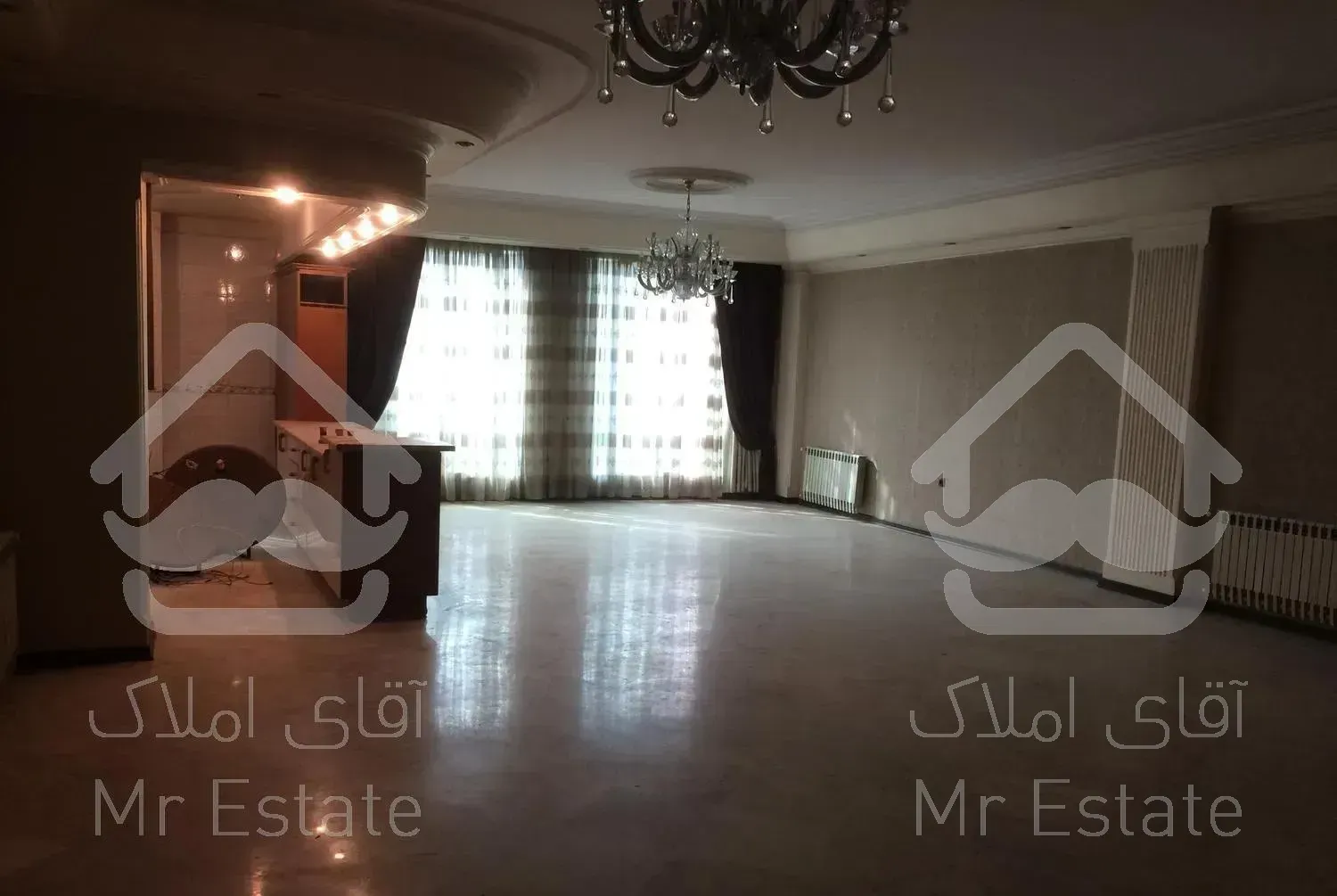 پاسداران/۱۹۵متر/خوش نقشه