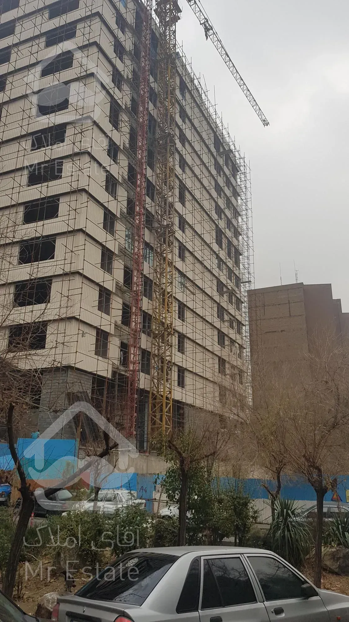 فروش ۱۷۰۰متر کلنگی بهترین لوکیشن با قابلیت تجمیع با ملک های اطراف