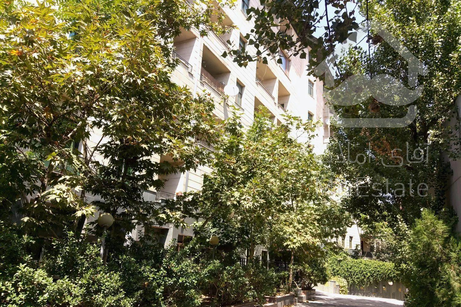 ۱۳۷متر/دزاشیب/فول/استخر لابی/محیطی سرسبز ایمن ودنج