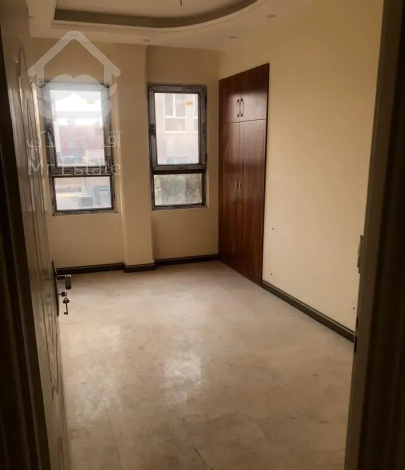 آپارتمان ۷۰ متری ۲ خوابه در سنایی