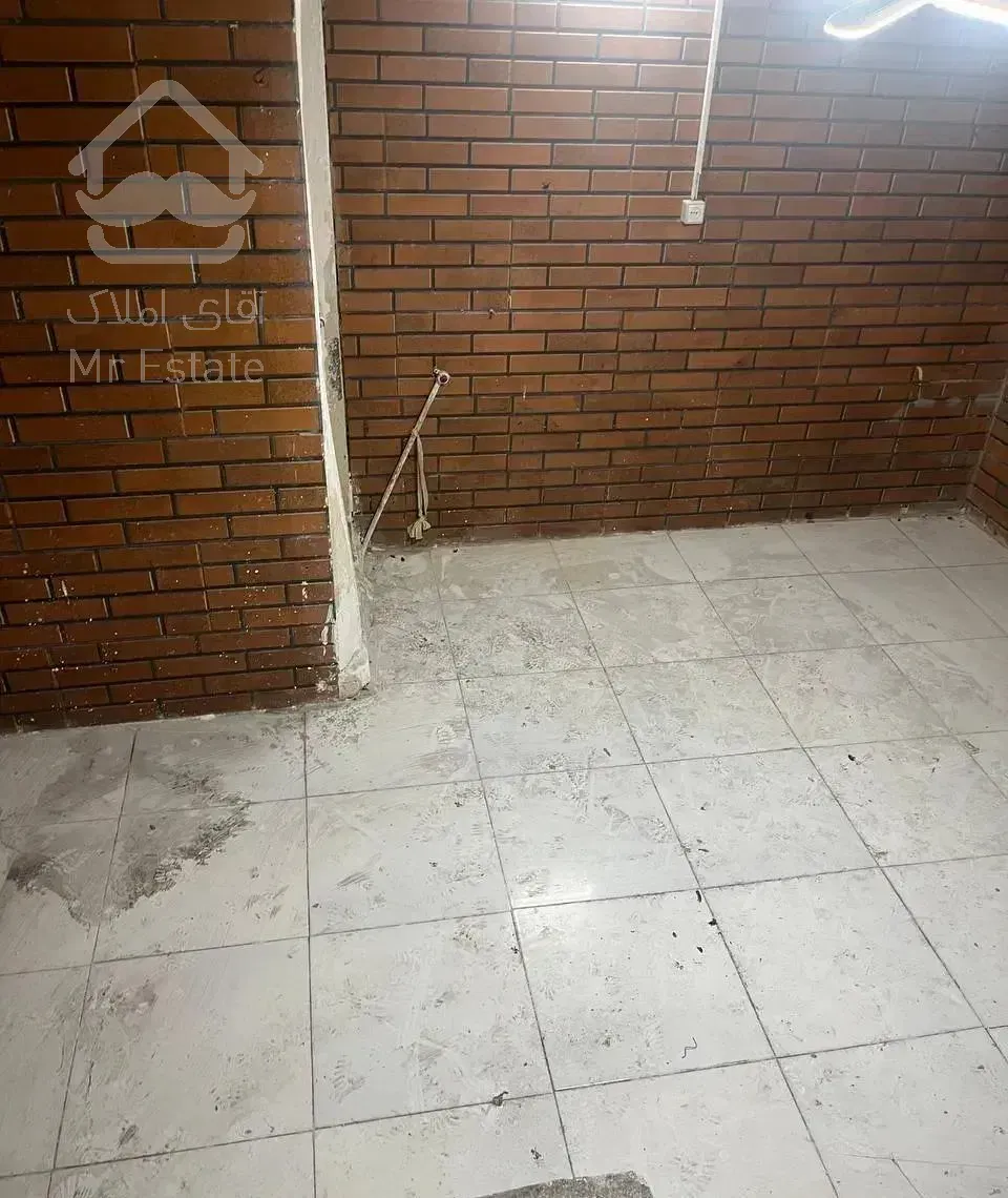 رهن سوئیت۱۷متری زیرهمکف انبار،دفترکار،کارگاه مسکنی