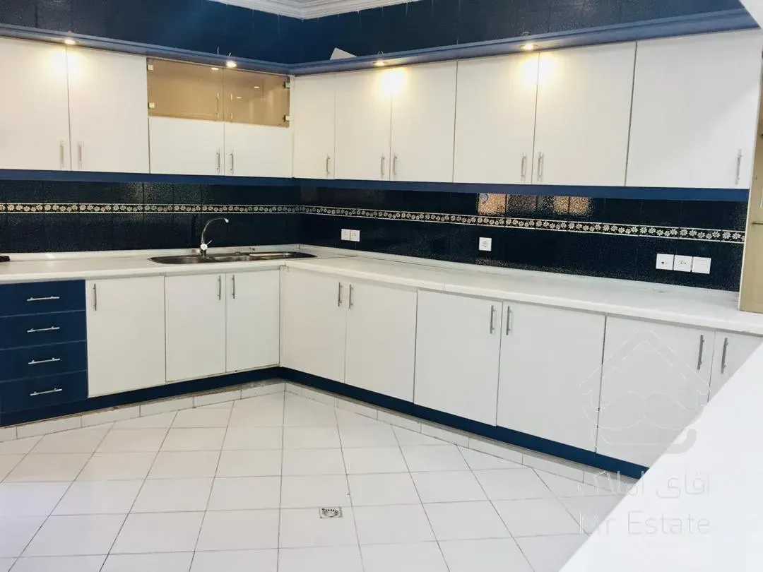 رهن و اجاره آپارتمان ۱۴۰ متری ۳ خواب نیاوران نورگیر