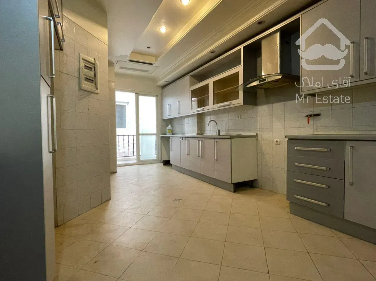 فروش آپارتمان باغ فردوس 192  متر اکازيون