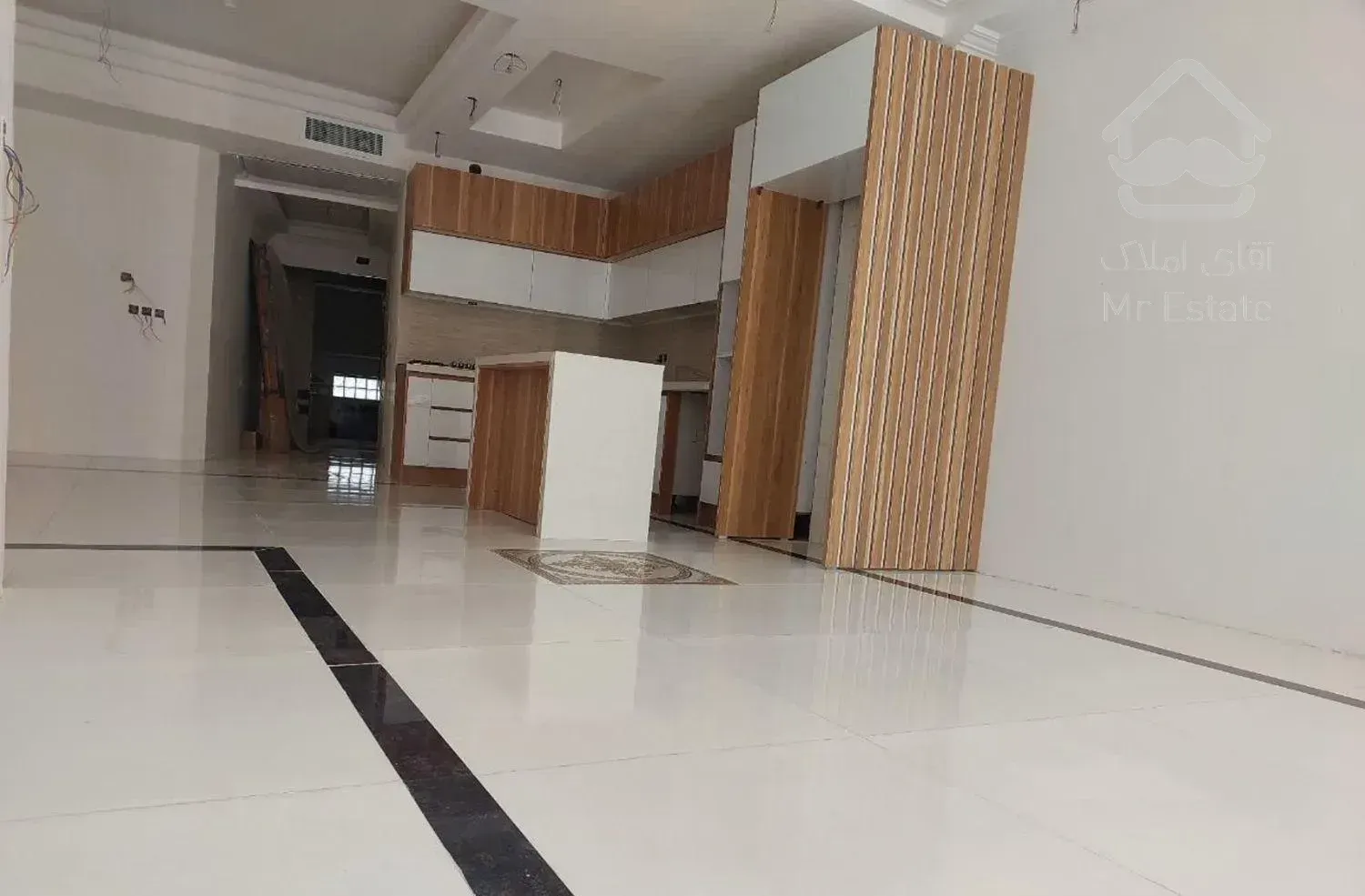 فروش آپارتمان ۹۰ متری ۲ خوابه در حکمت