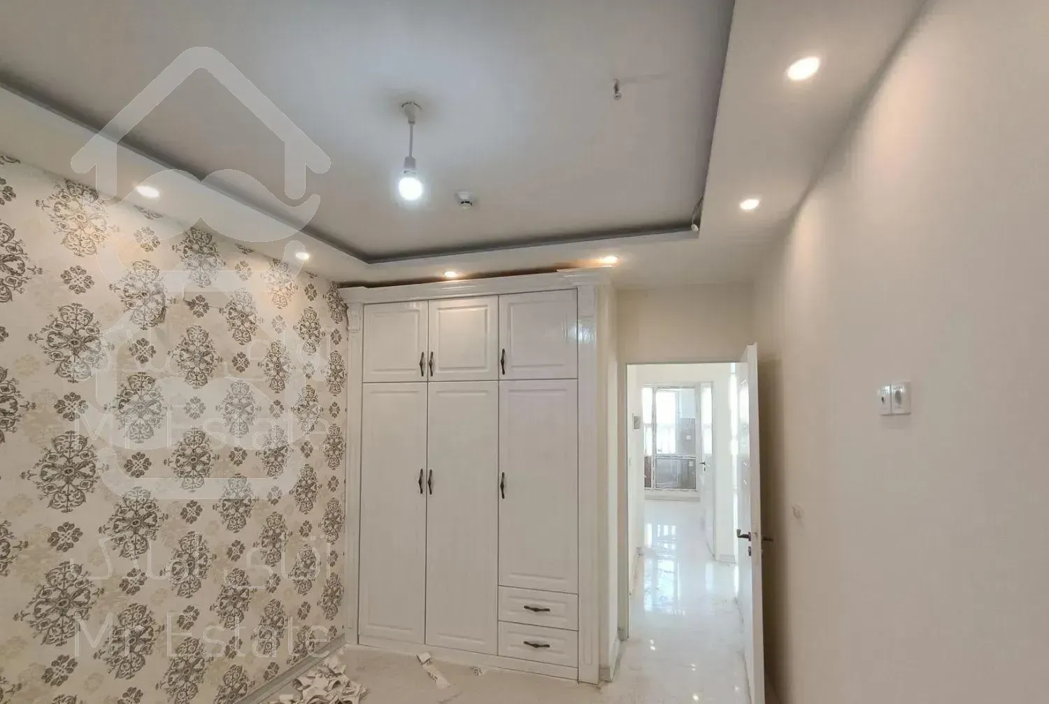 130متر میدان محمدیه برند منطقه