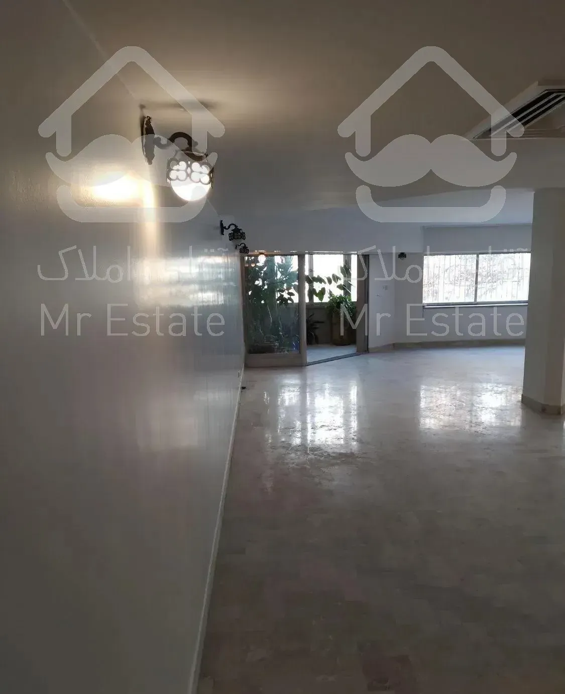 عباس آباد - بخارست ۲۶۰ متر ( حیاط اختصاصی )