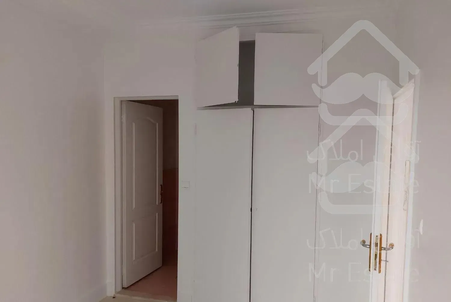 آپارتمان ۵۸متری ۱خوابه پارکینگ