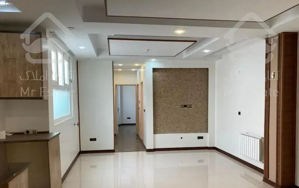 شاهین شمالی ۸۲ متری فول