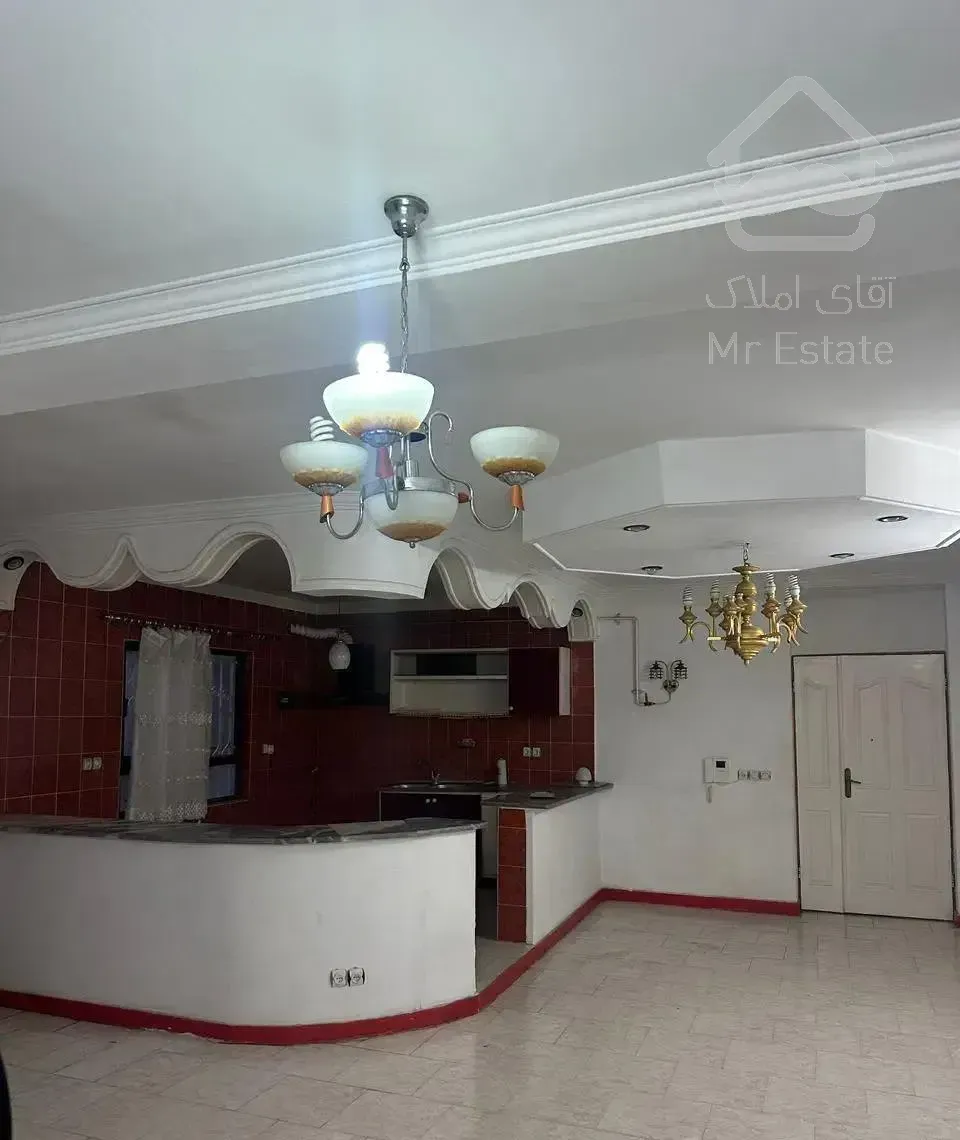 فروش آپارتمان 84متری/ خیابان جمهوری/طبقه اول