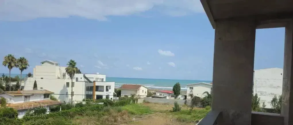 100متر آپارتمان ساحلی طبقه سوم