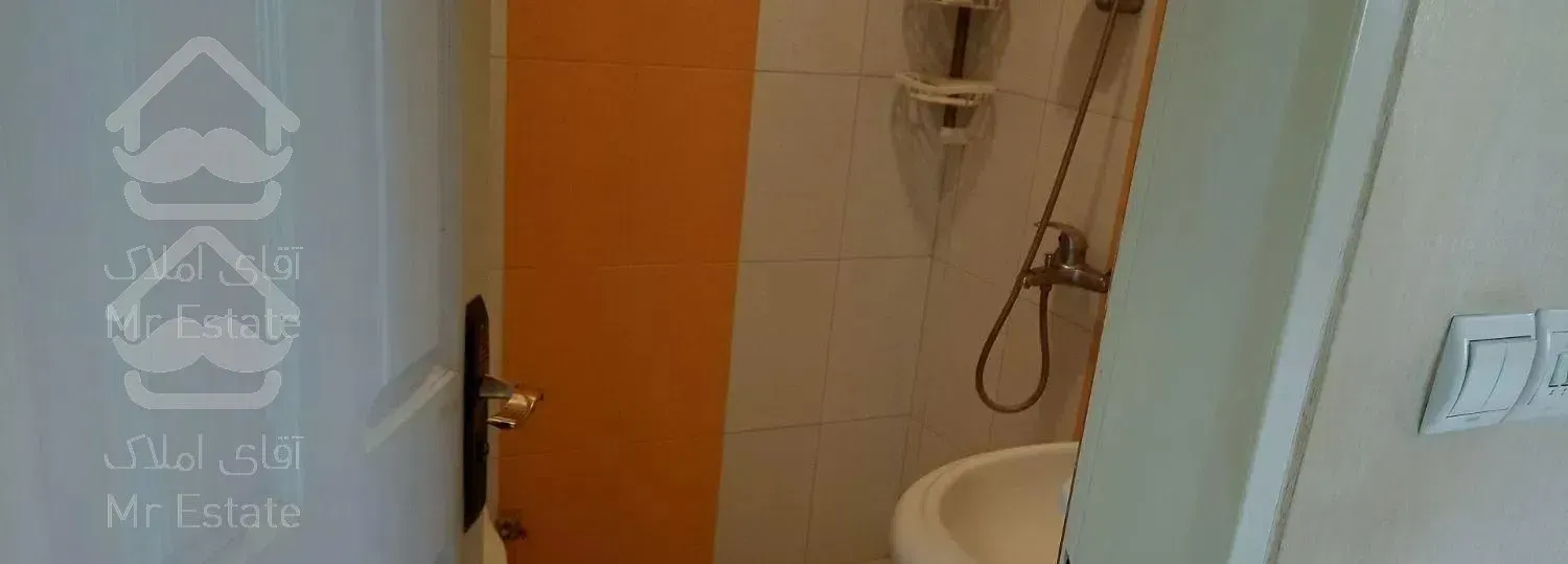 108 متر 2 خوابه در خیابان فاطمی