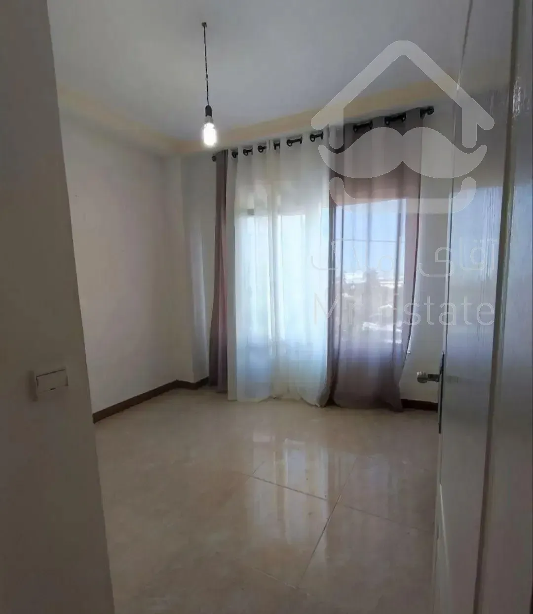 100 متر  دو خواب (مناسب شما که آرامش میخواهید)