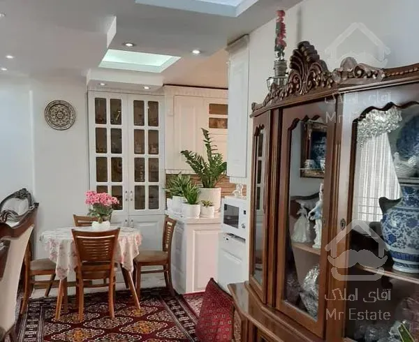 ۱۱۳متر تکواحدی ۳خ کاشانی الاله شرقی