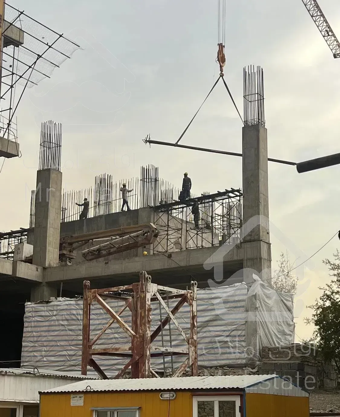 ۱۰۰ متر اداری در مجتمع تجاری المپیاسنتر/منطقه۲۲