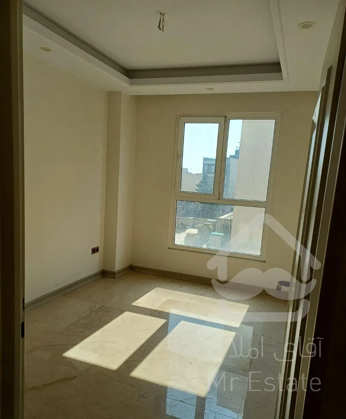 ۷۵متر/۲خواب/ ۲طرف نور