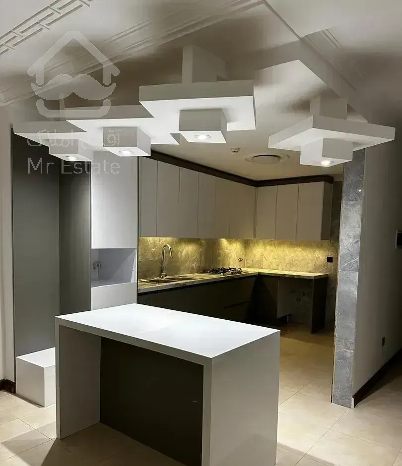 دهخداواحد۱۰۰متری دوخوابه شیک وتمیز