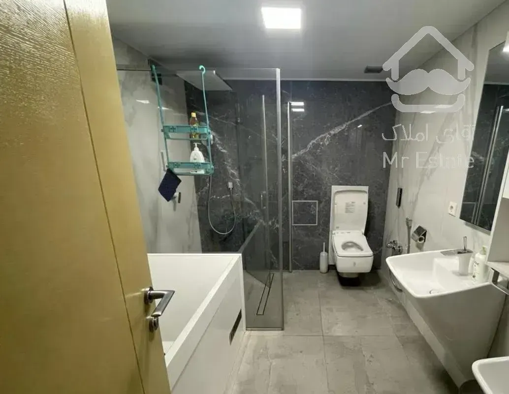 ۴۰۰ متر پنت هاوس/ ۴ خواب مستر/ فول مشاعات