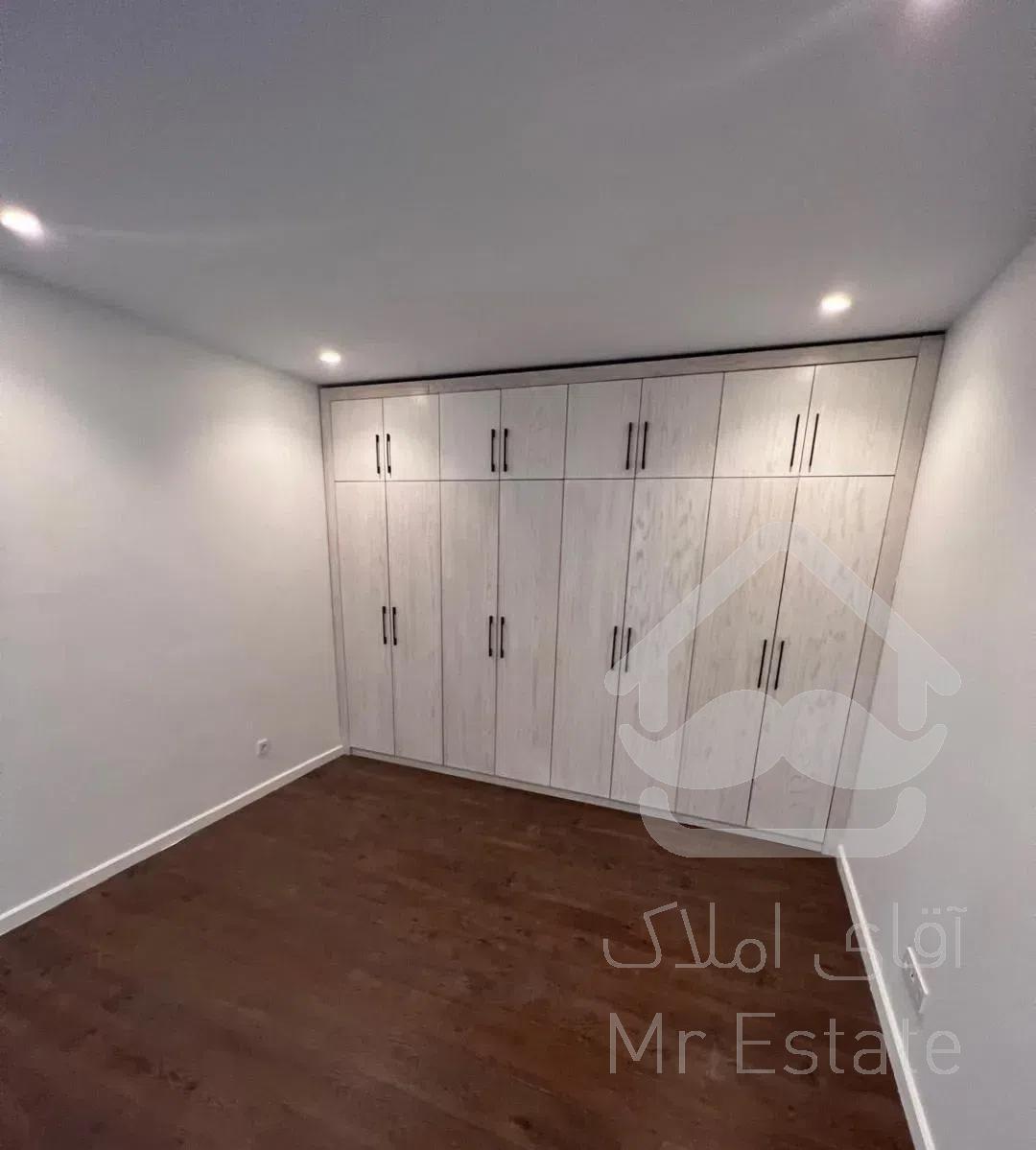 208متر/3خواب/فول امکانات/تاپ‌لوکیشن/طرشت