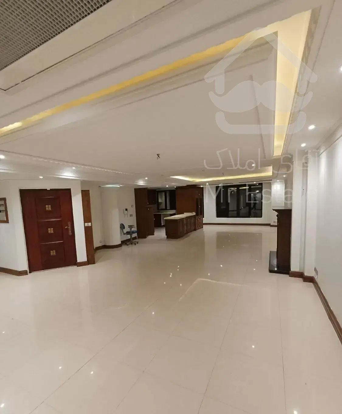 اجاره/۲۱۰ متر/۳خواب/فول مشاعات/دروس