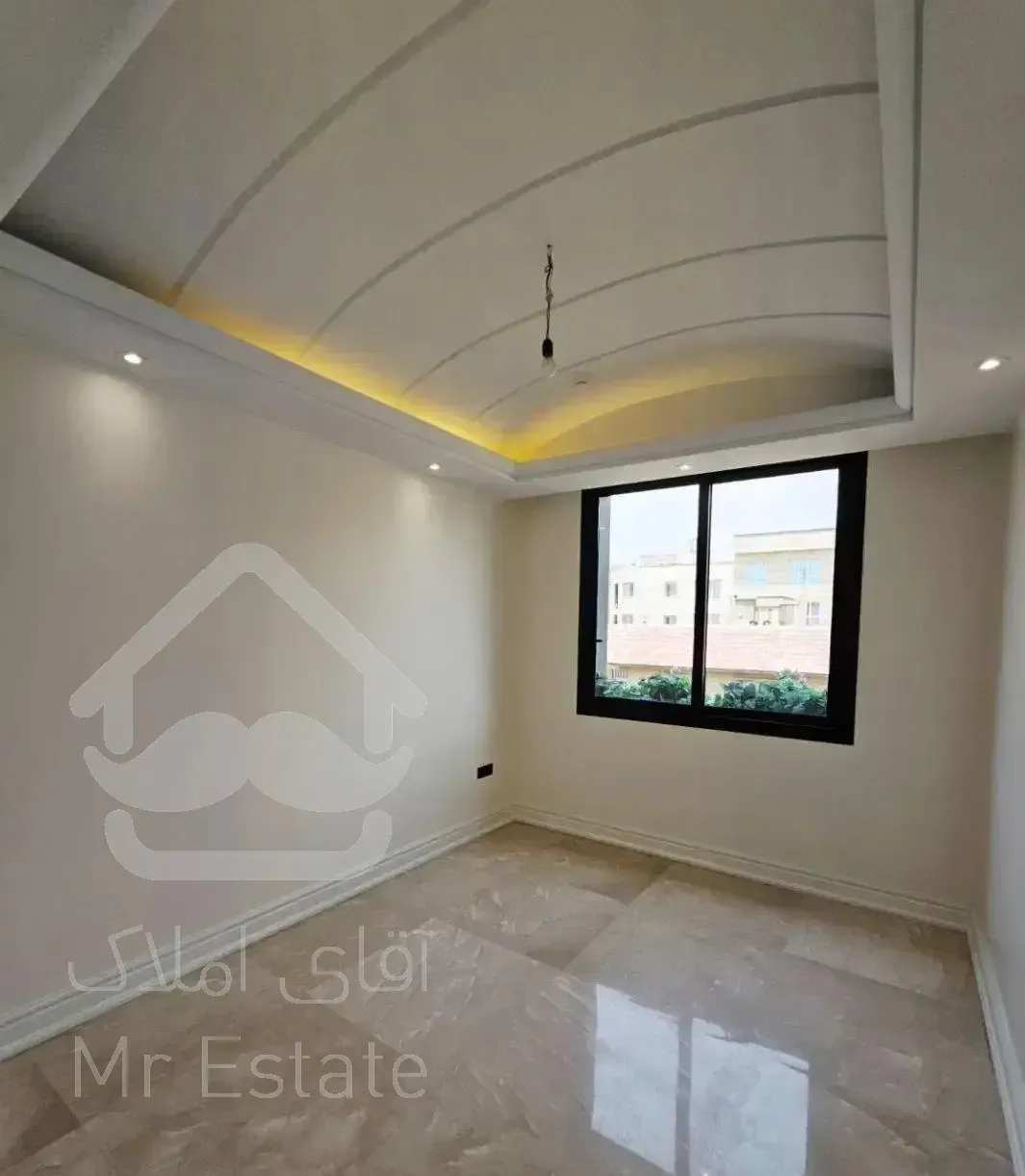 لارستان ۱۱۵متر۲خواب کلیدنخورده۲پارکینگ سندی