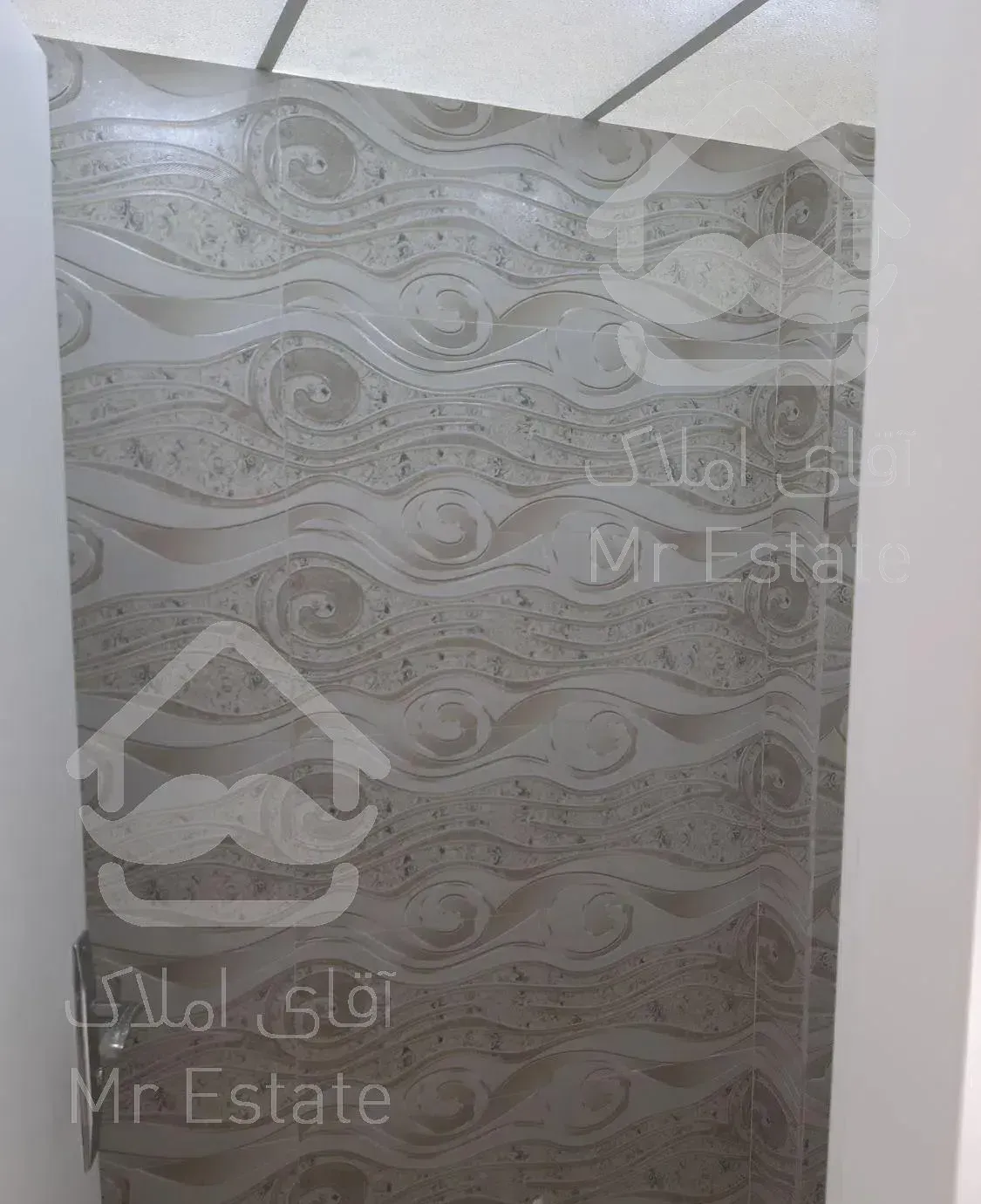 آپارتمان ۵۱ متری غربیها