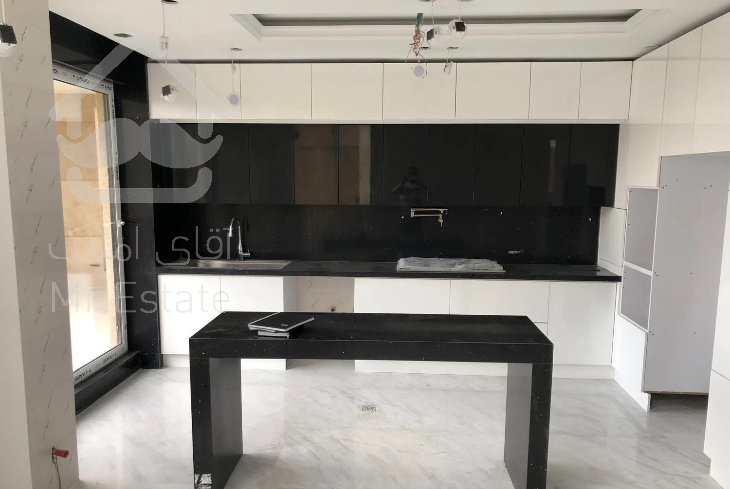 آپارتمان ۲۲۰ متر،سیستم به روز و پیشرفته