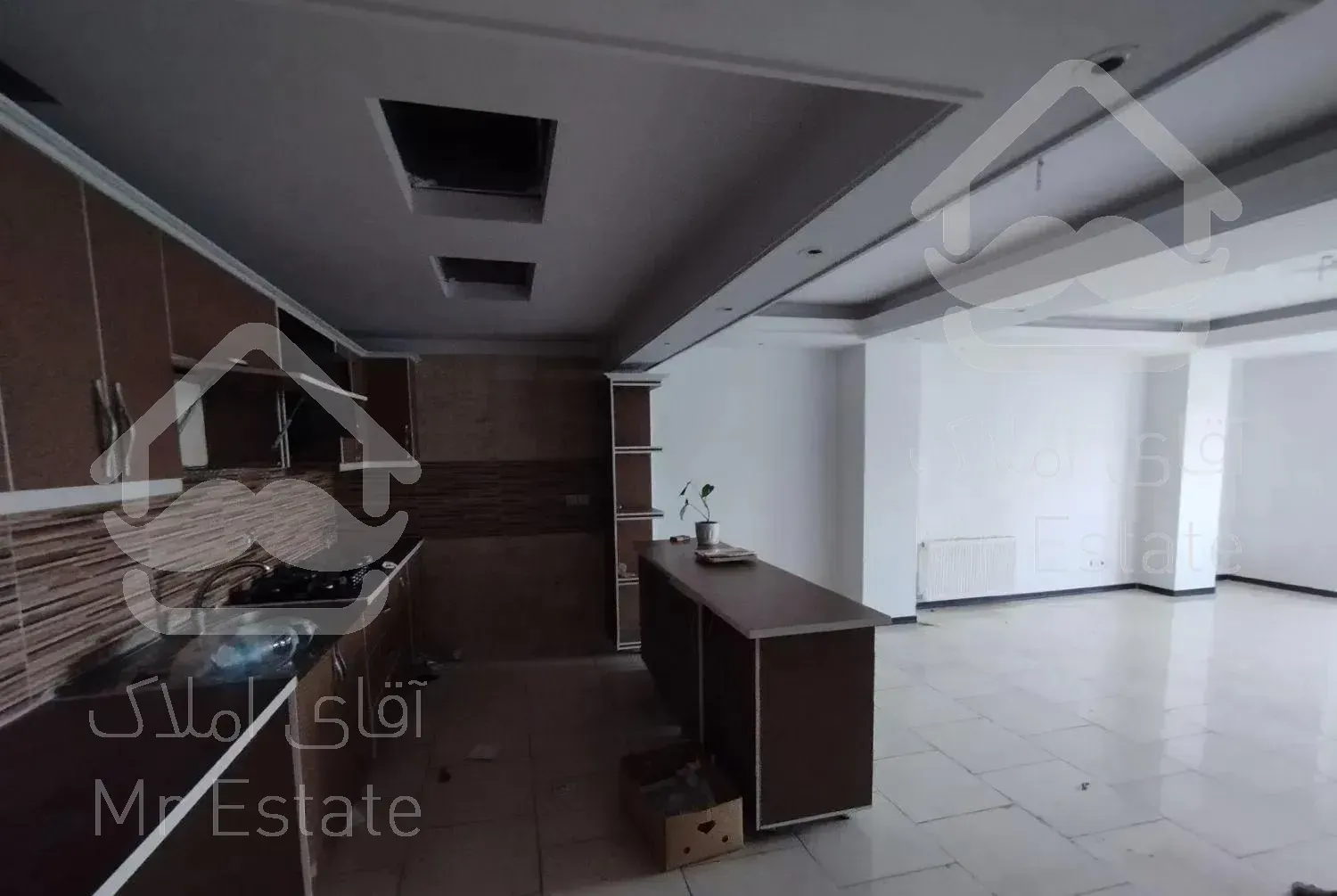 آپارتمان۱۲۷ متر فاز۴ مهرشهر